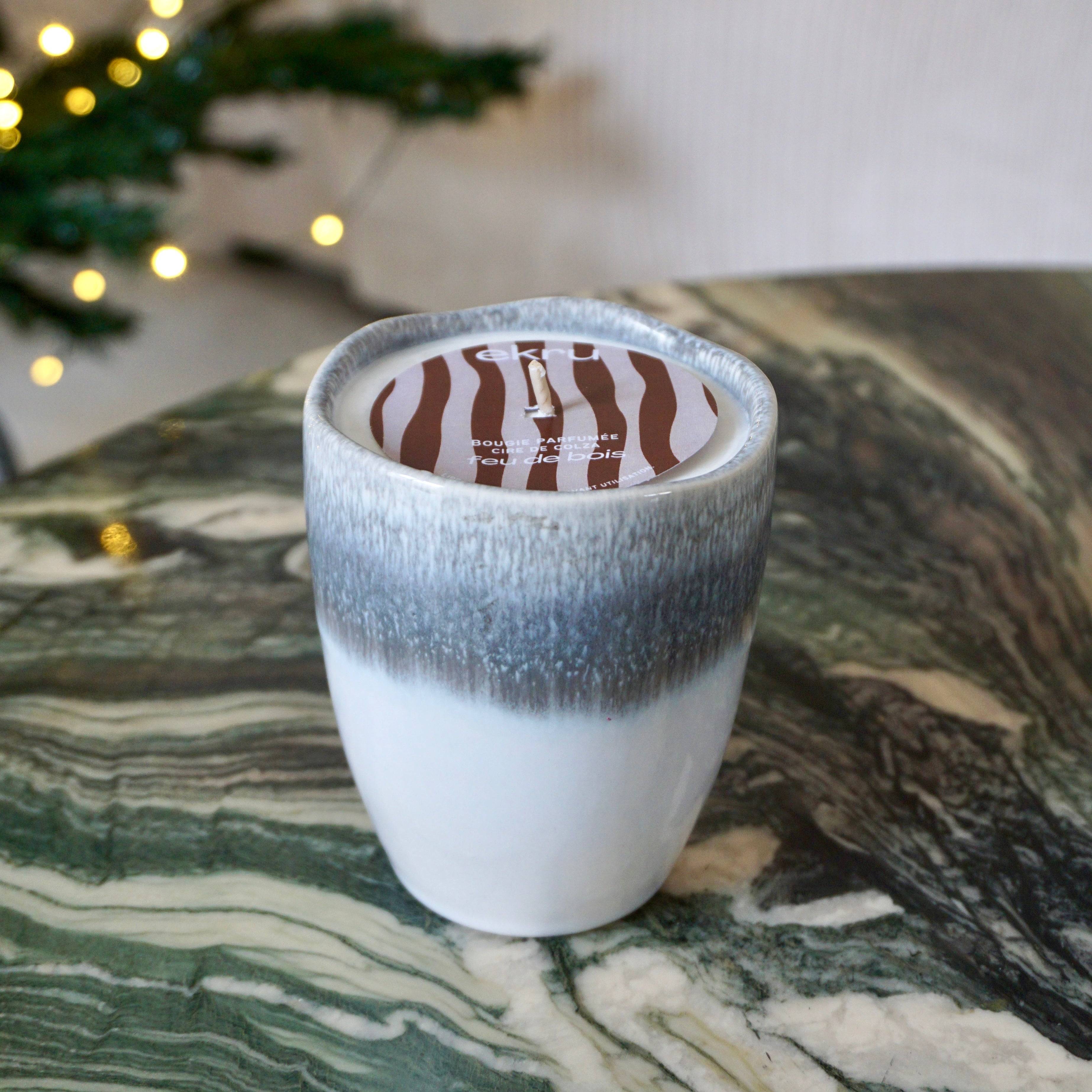 Feu de bois - Bougie parfumée céramique bicolore grise