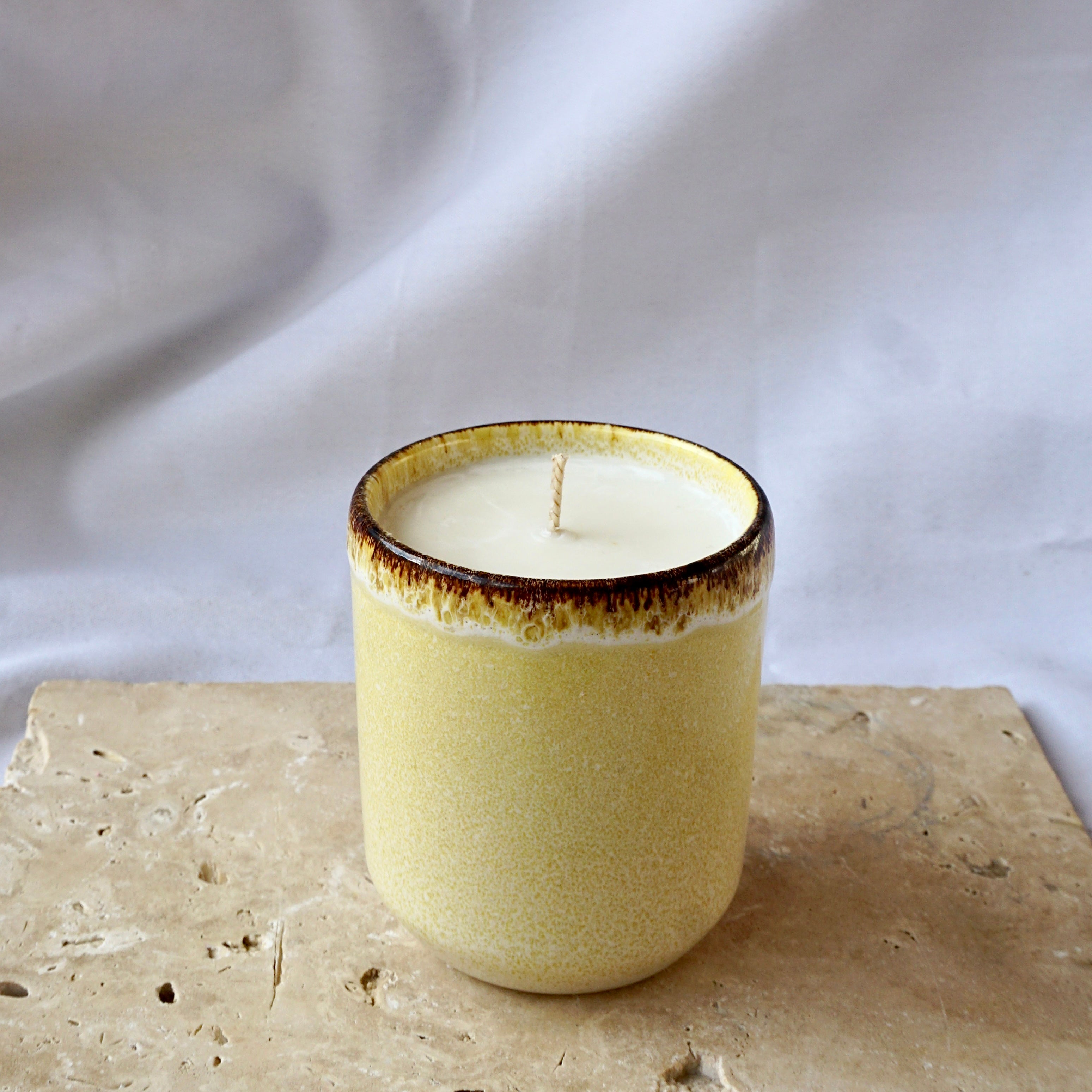 Vanille - Bougie parfumée céramique jaune